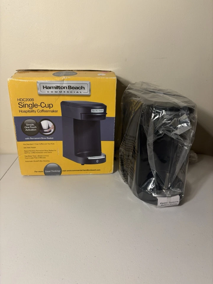 Hamilton Beach Commercial HDC200B Black 1 Cup Pod Coffeemaker - Image 2 of 4