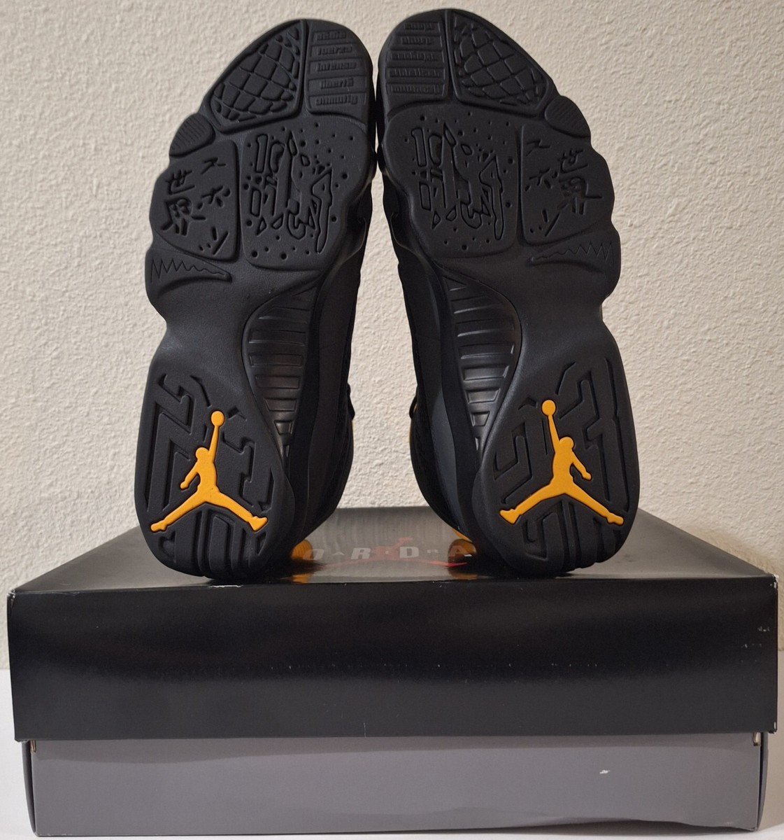 AIR JORDAN 9 