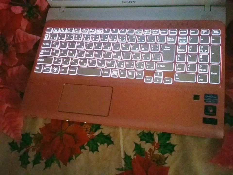 Sony VAIO Laptop - Core i7-3rd Gen - 16in - 512GB SSD - Windows 11 - Used - Image 3 of 4