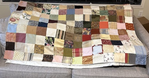 Heavy Antique Vintage Quilt - Picture 10 of 10