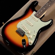 Fender Custom Shop 1960 Stratocaster NOS 3-Tone Sunburst 2013 w/hard case USED
