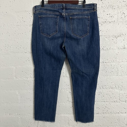Old Navy Womens Jeans 16 Blue Denim Distressed Boyfriend Straight Stretch AH10 - Picture 5 of 7