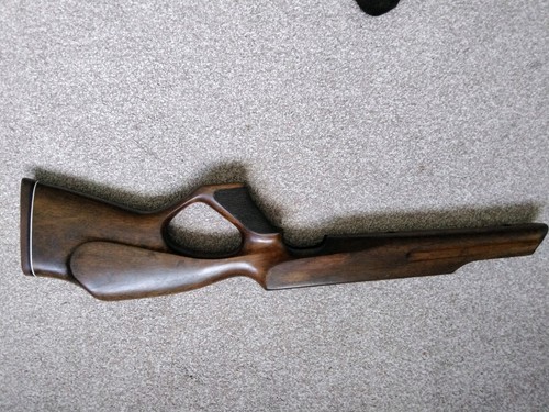 Weihrauch Hw100 Th Stock Plus Mags - Picture 2 of 4