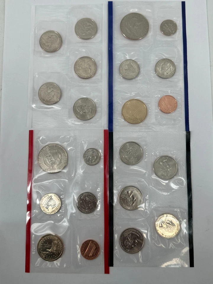 2004 Uncirculated Mint Set Philadelphia & Denver 22 Coins - Image 3 of 4