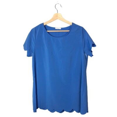 12 PM by Mon Ami Blue Scallop Hem Short Sleeve Blouse M