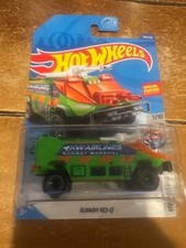 2020 Hot Wheels HW Metro Runway Res-Q #104