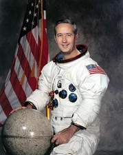 APOLLO 9 ASTRONAUT JAMES MCDIVITT WSS PORTRAIT NASA PHOTOGRAPH PHOTO PRINT