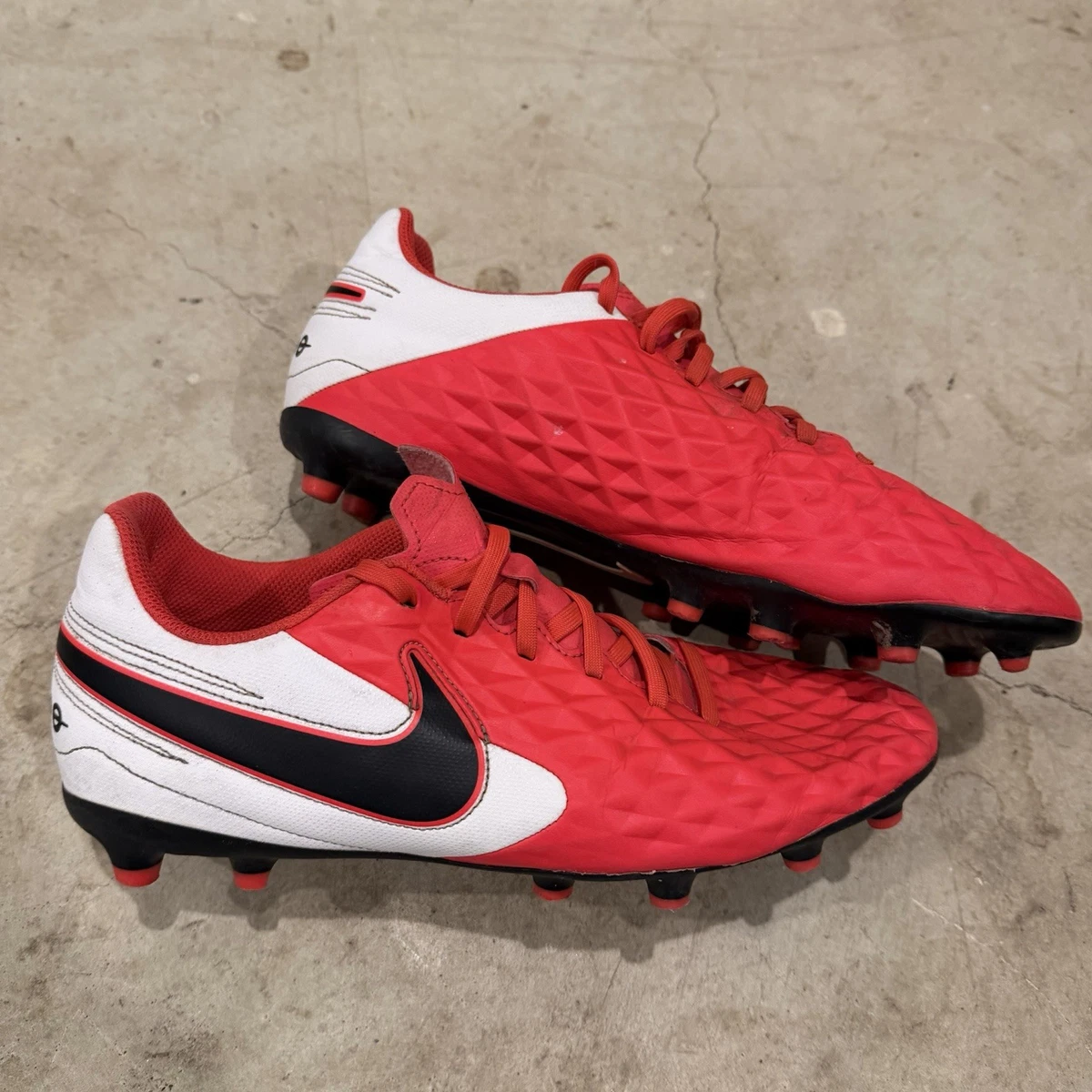 Nike Tiempo Legend 8 Club FG MG Laser Crimson for Sale
