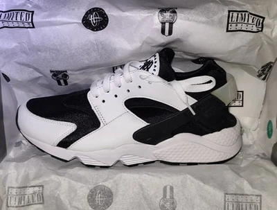 Nike Air Huarache - Black/White-Black [US 8,5/EUR 42] Herrenschuhe Sneaker - Bild 1 von 4