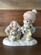 Precious Moments Walt Disney Showcase Collection The Magic of the Season #710050