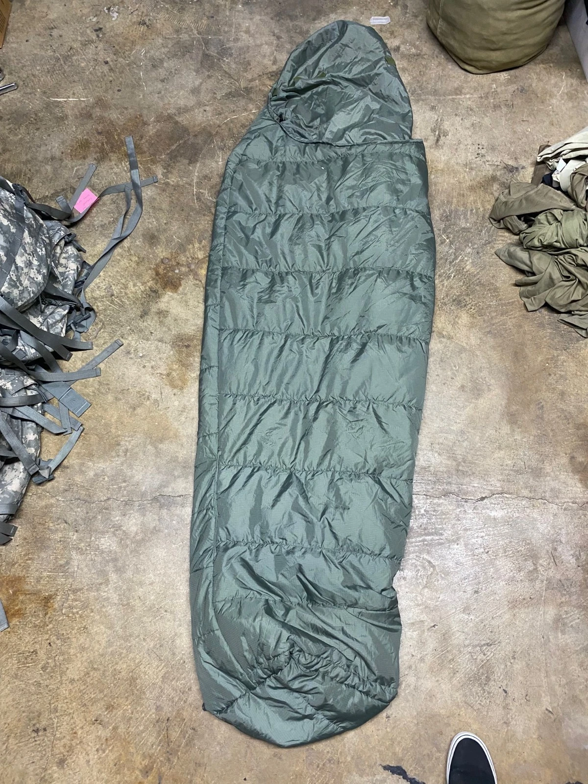 Kelty VariCom DELTA +30 REG Sleeping Bag Foliage- USED