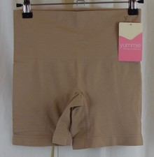 Yummie Women's Ultralight Seamless Shapewear Short Beige Size M/L