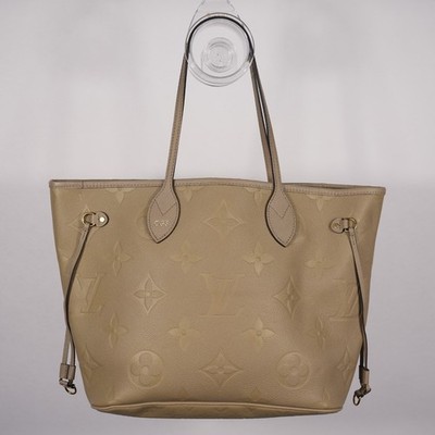 Louis Vuitton LV Empreinte Monogram Giant Neverfull MM Tourterelle Tote Bag