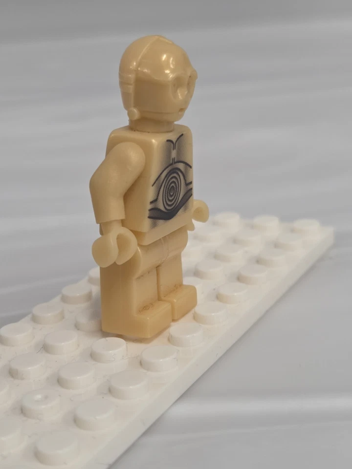 LEGO Star Wars C-3PO Minifigure 7106 Droid Escape 2001 Vintage Preowned - Image 3 of 4