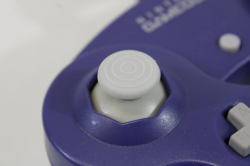 Official Nintendo GameCube Controller Pad Indigo Purple GC TIGHT Discolored 791 - Picture 2 of 9