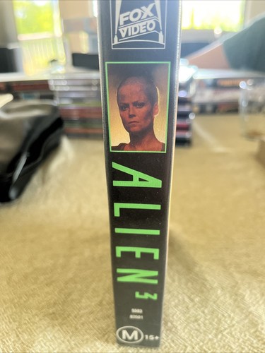 ALIEN 3 First Issue Aus Release Pal VHS (Brand New Sealed Tape) Mint - Picture 3 of 16