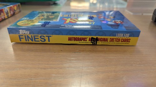 2025 Topps Finest Xmen Hobby Box Sealed 2 - Picture 4 of 4