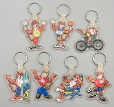 ESSO OIL & GAS PROMO TIGER KEYCHAIN KEYRING LOT of 7 - 2.5" TALL VINTAGE 1980's