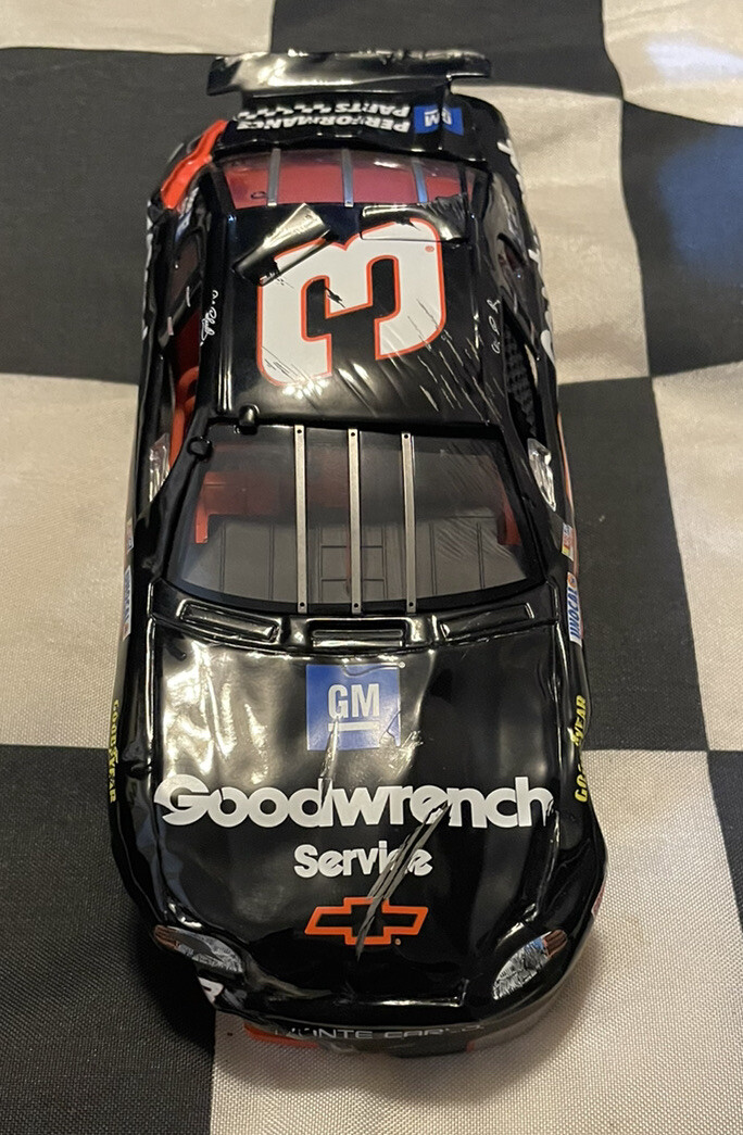 Dale Earnhardt 1997 Monte Carlo Raced Version Crash Car Action