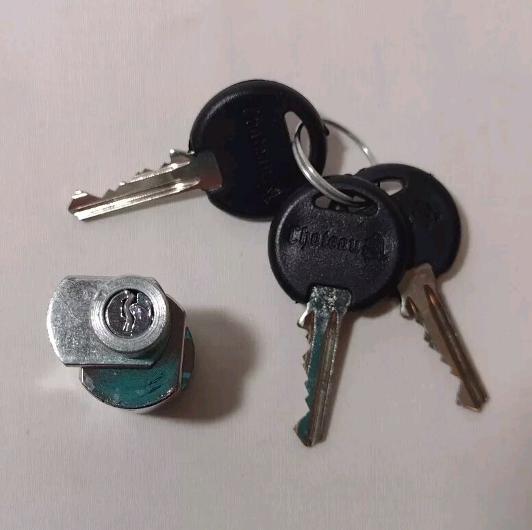 Chateau Bezel Cylinder Lock For Rental Storage Units With 3 Keys eBay