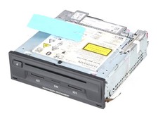5NA035042A Headunit (Multimedia) VW Golf VII (5G) 2.0 GTD 135 kW 184 PS (04.2