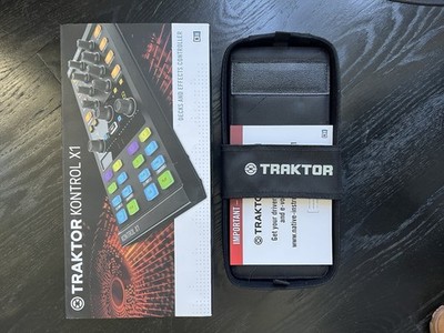 Native Instruments Traktor Kontrol X1 + Travel Case