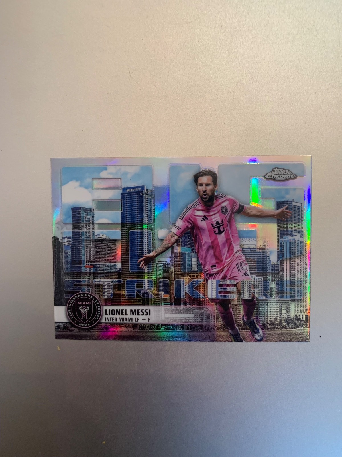 2025 Topps chrome Lionel Messi, big city refractor mint condition