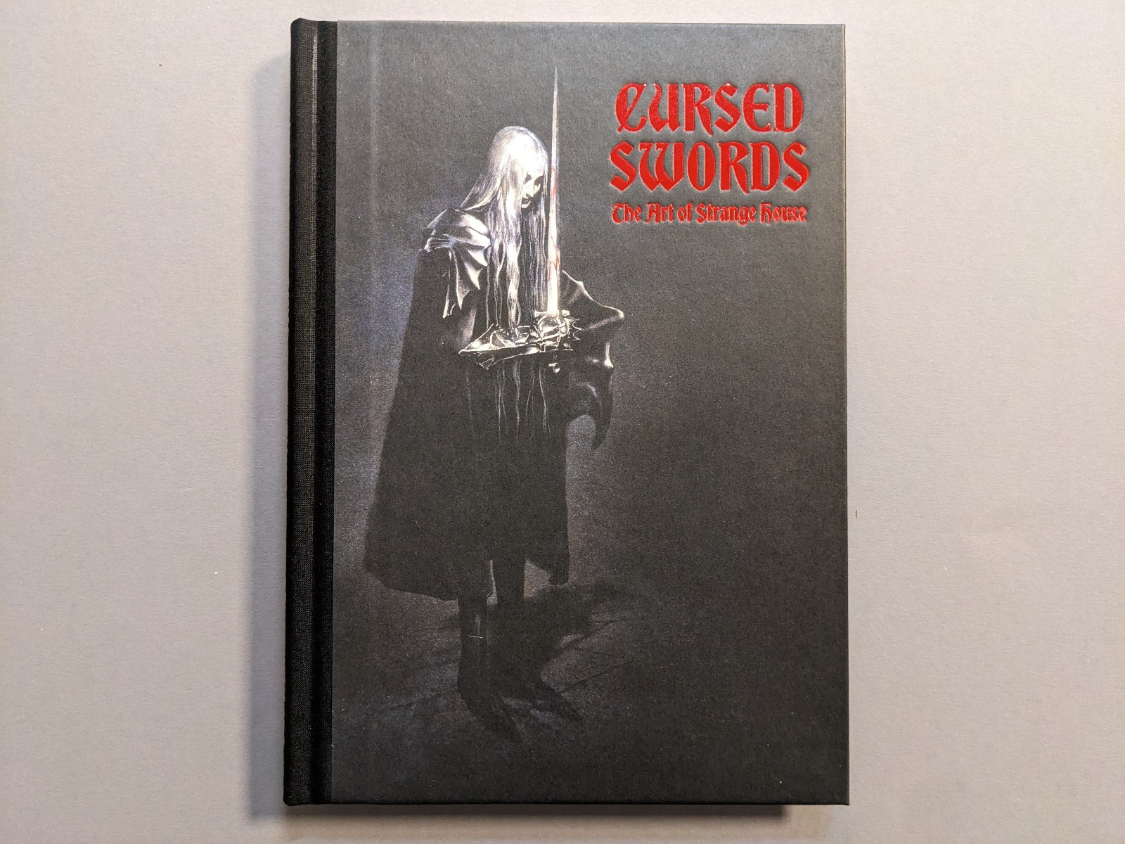 Cursed Swords – The Art of Strange House | Dark-Fantasy Artbook Hardcover