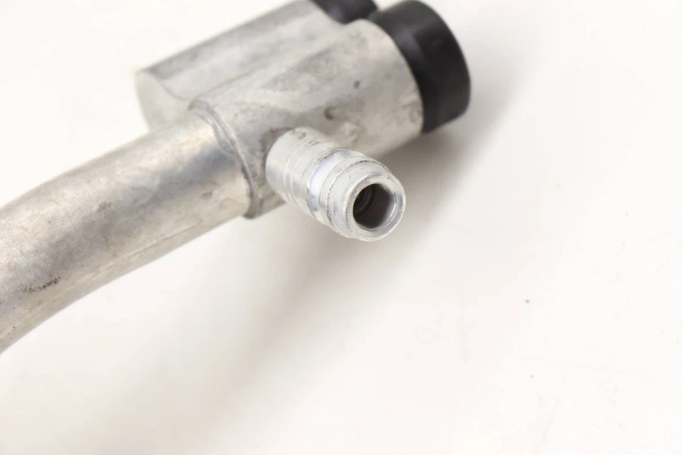 AUDI S4 2010-2016 - manguera/línea/tubo de CA de baja presión 8K1260712K Foto 3 de 4