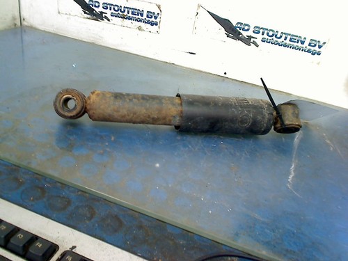 STOßDÄMPFER LINKS HINTEN SHOCK ABSORBER LEFT REAR VW Transporter T5 2011