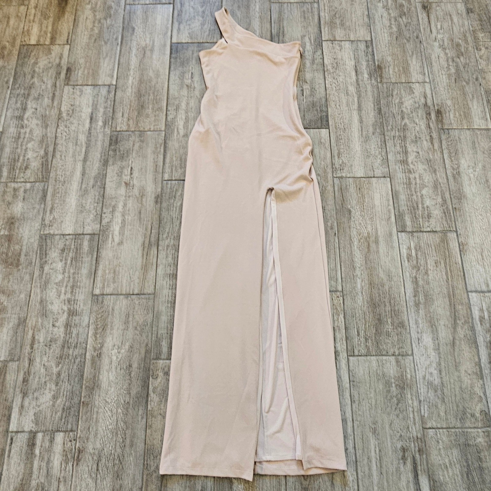 Nookie Mila Gown Womens Size M One Shoulder Maxi Dress Beige High Slit Formal