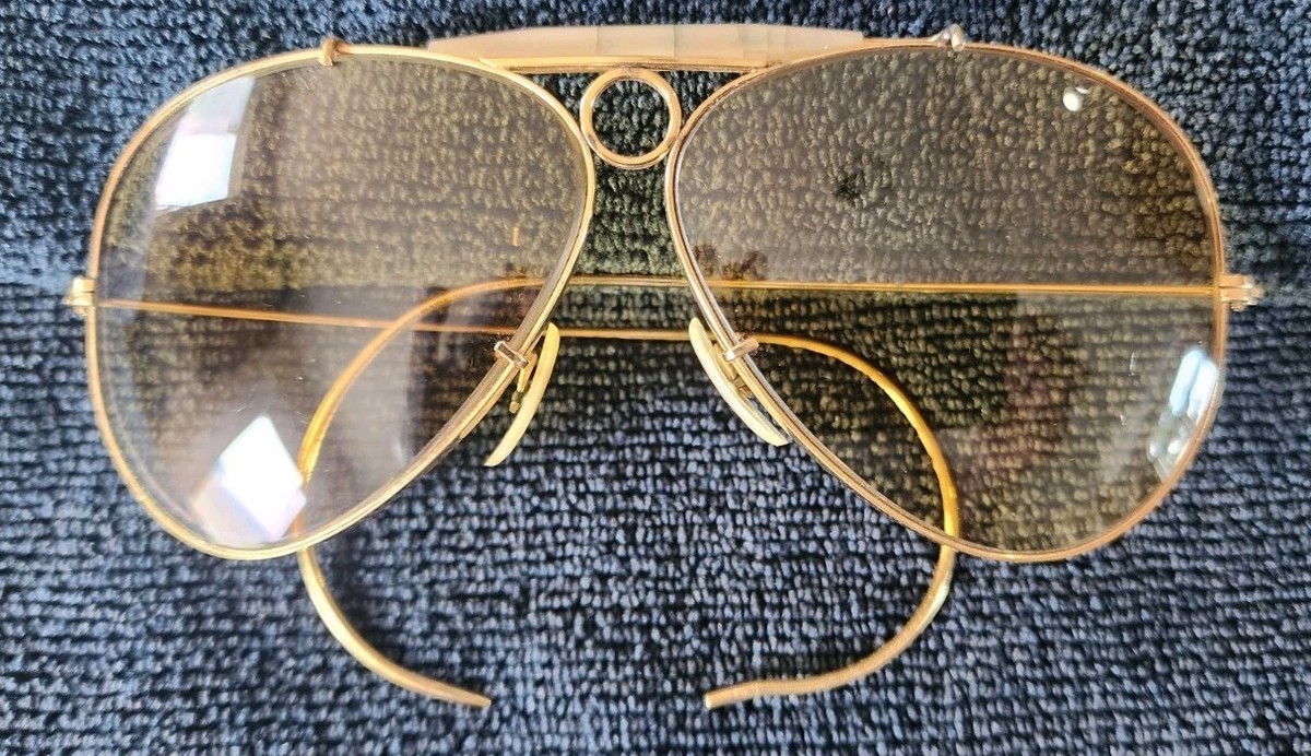 Vintage B&L Ray Ban Gold Frame Ambermatic Shooter Sunglasses 