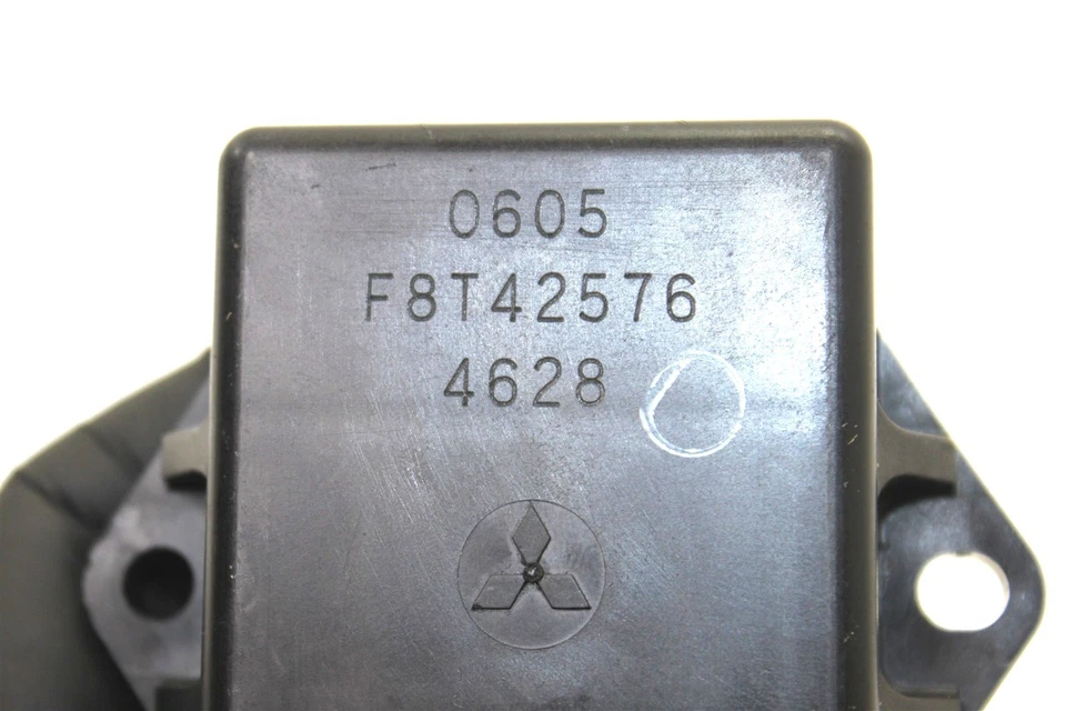 2025 Kawasaki KX85 OEM Igniter Computer 21119-0587 - Image 3 of 4