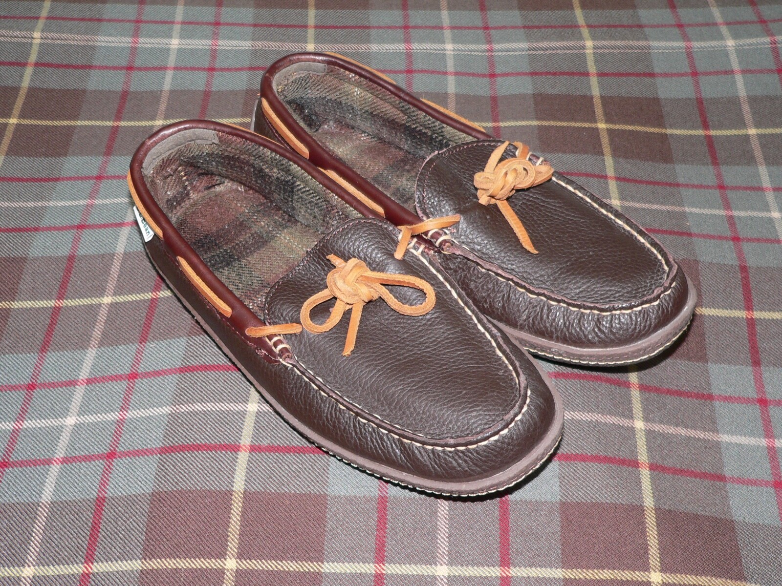 SAOLA Pantofole LL Bean foderate in flanella in pelle marrone suola in gomma antiscivolo taglia 8M US