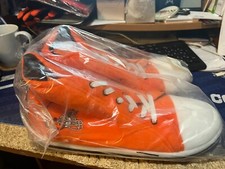 CLEVELAND BROWNS---PUFFY HIGH TOP SLIPPERS---MEN'S SMALL