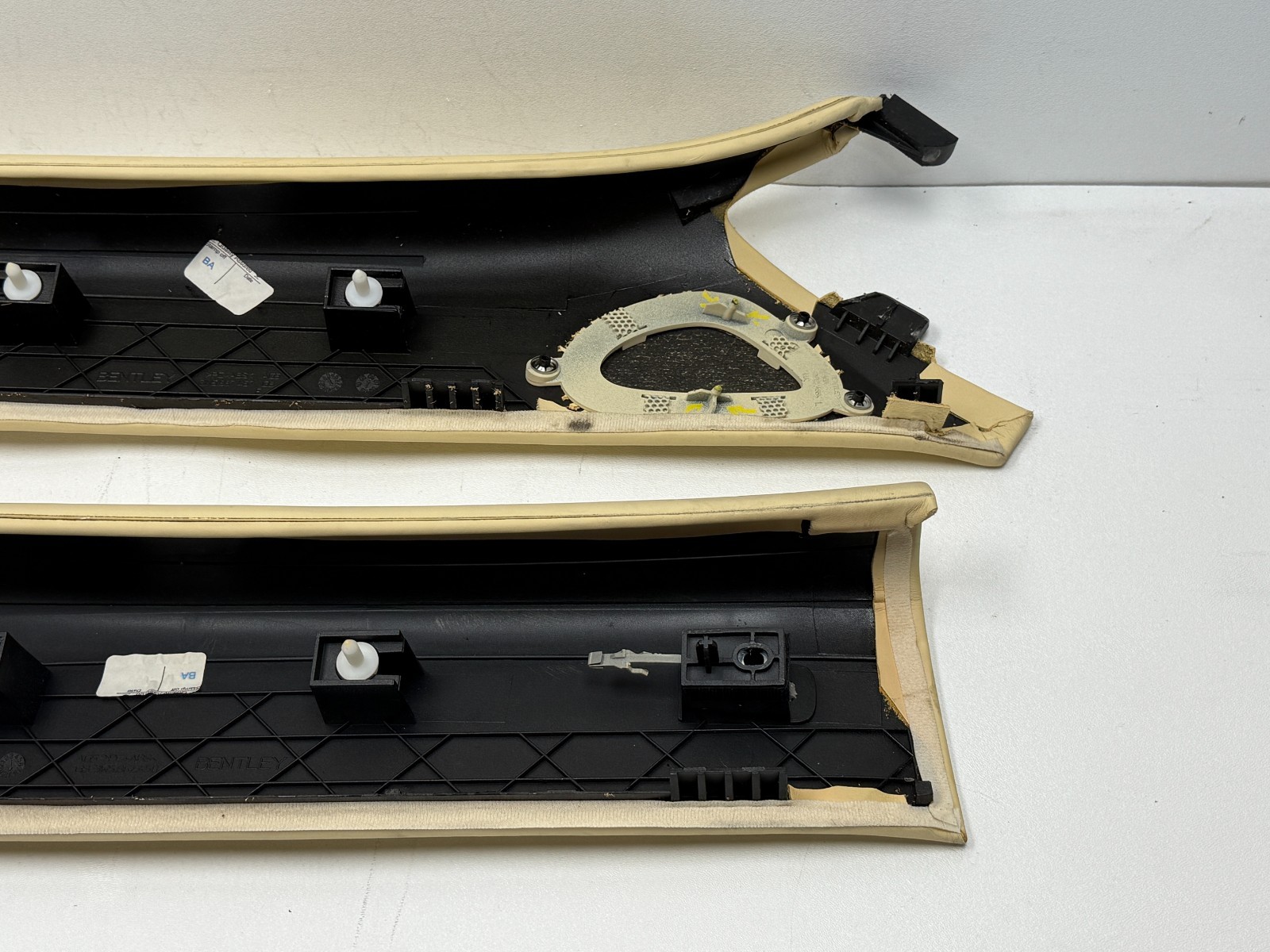 06-12 Bentley Continental Flying Spur Windshield A Pillar Trim Panel Set PO43