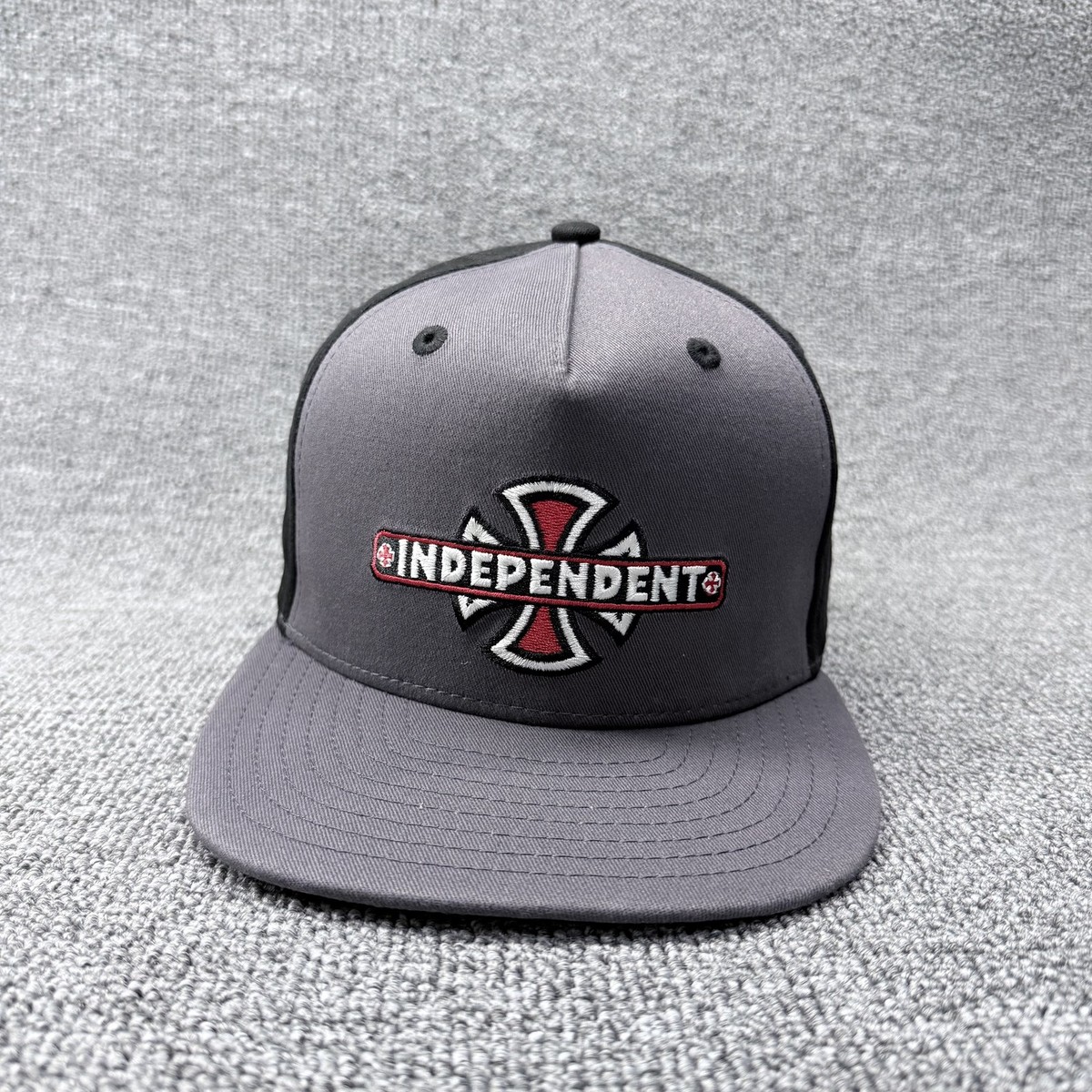 Independent Truck Co New Era 9FIFTY Youth Snapback Hat Gray Black Iron Cross