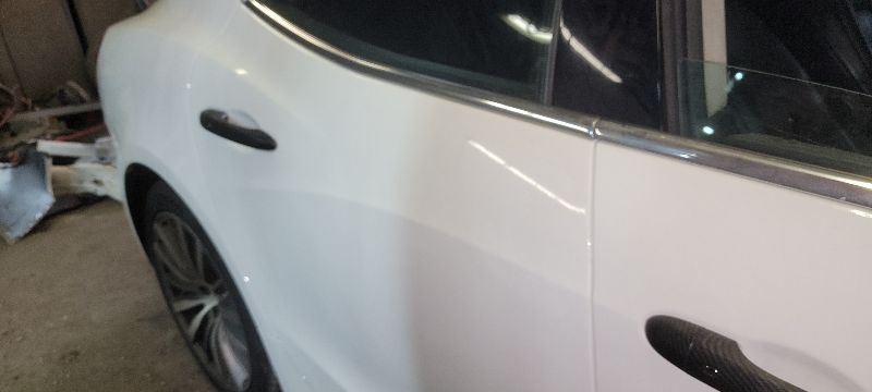 2016 Maserati Ghibli 4 Door Sedan Left Driver Rear Side Door