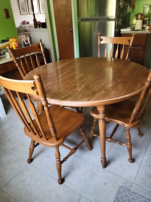 Ethan Allen Dining Room Table Set with Nutmeg Maple Arrow Back