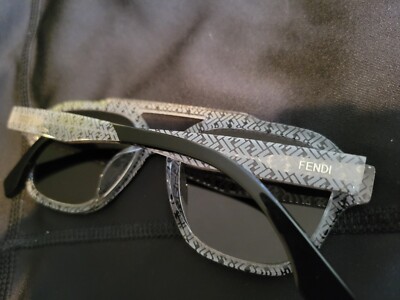 FENDI SUNGLASSES BLACK FE40076U | eBay