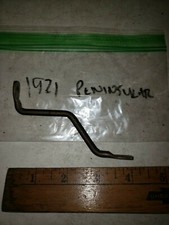 1921 Peninsular Parlor Pump Reed Organ Keyboard bracket