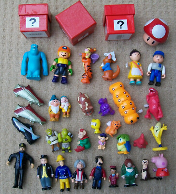 Sammlerstücke Konvolut 37 Artikel Mystery Boxen, Disney, Wind Ups, Feuerwehrmann Sam etc