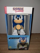 SEGA: Sonic Cable Guys Deluxe Light Up Controller, Headphone and Phone Stand