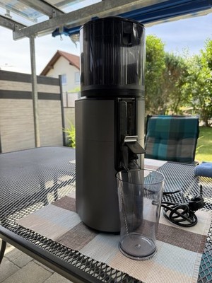 Hurom H400 Slow Juicer Titan Grau mit OVP Rechnung Zubehör sehr guter Zustand