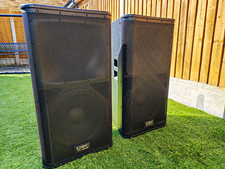 QSC KW152 Active PA Speaker 1kW RMS XLR Wired Black Top Hat Protective Grille