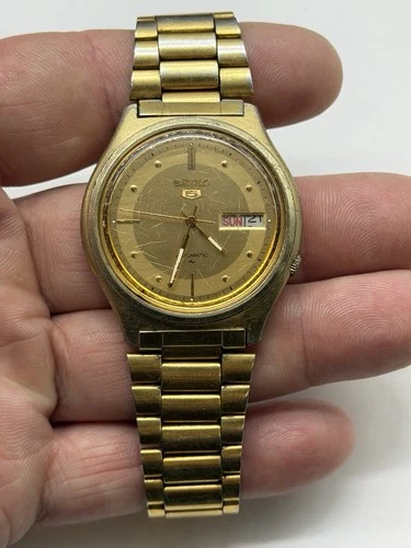 Vintage Seiko 5 Automatic 7009-8810 17j Watch Day/Date Men's Watch