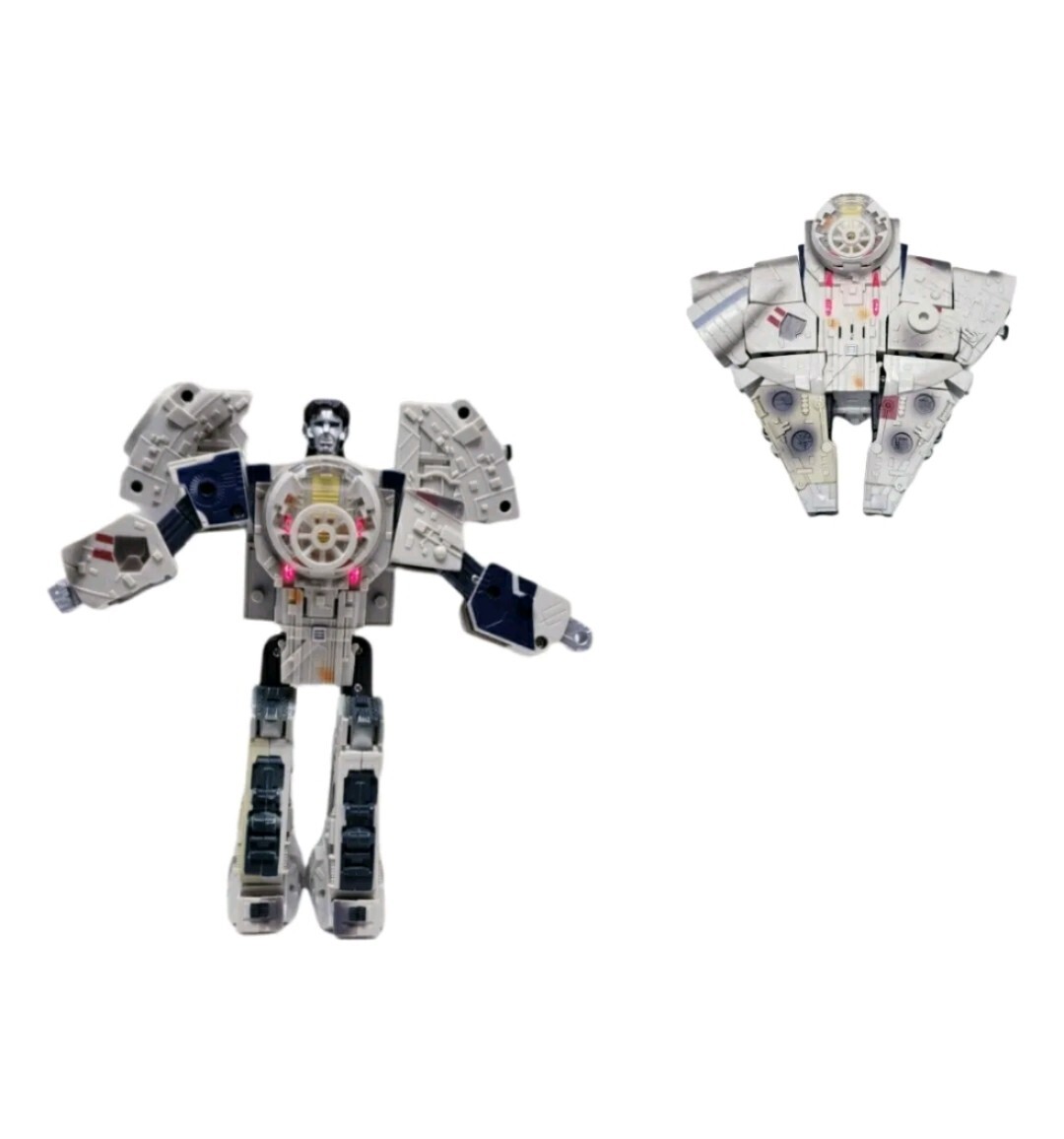 Hasbro Star Wars Transformers: Millennium Falcon Han Solo Action