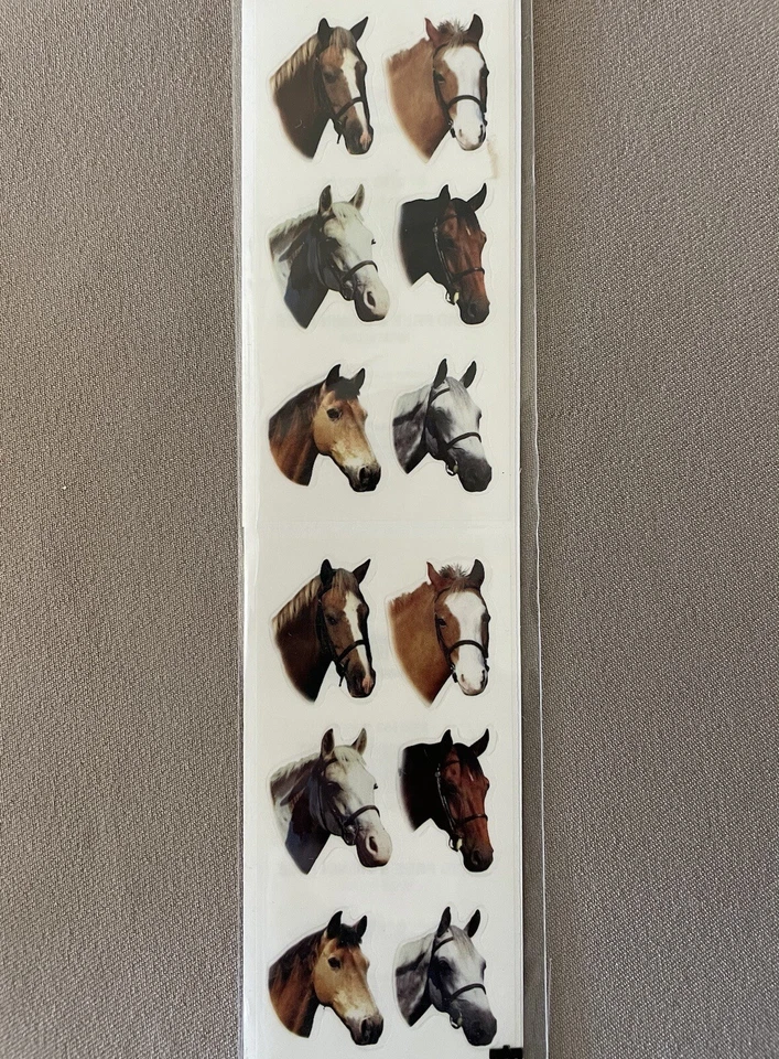 1 Hoja de Tres Juegos de Pegatinas “Caballos”, Incluye 18 Pegatinas, Nuevas en Paquete Foto 2 de 3