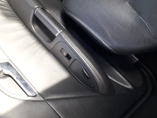 Lève vitre Infiniti M35