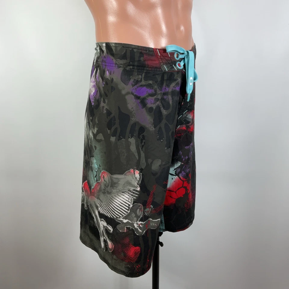 Pantalones Cortos Oakley Para Hombre 36 De Colección Y2K X-Long Frogyle Azul Rojo Púrpura Raro Foto 4 de 4
